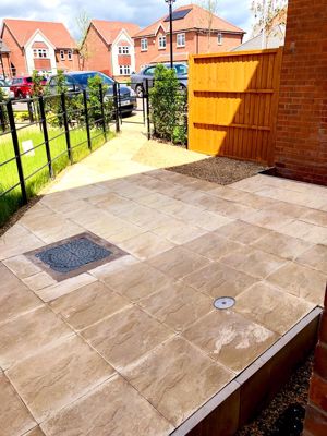 Photo 1- click for photo gallery